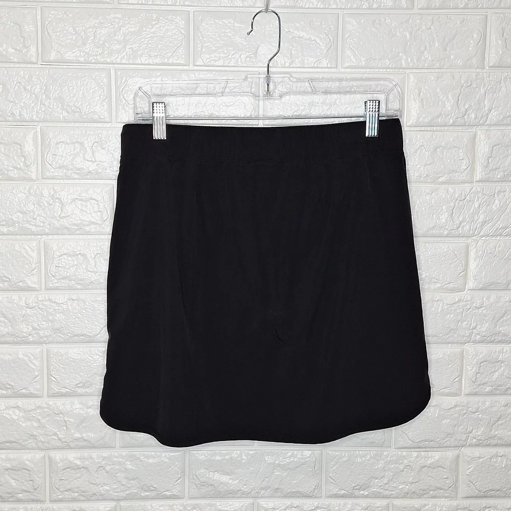 ATHLETA Black Lightweight Skirt with Built In Shorts Skort